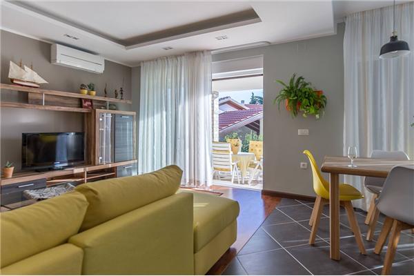 Apartment A1, for 6 persons