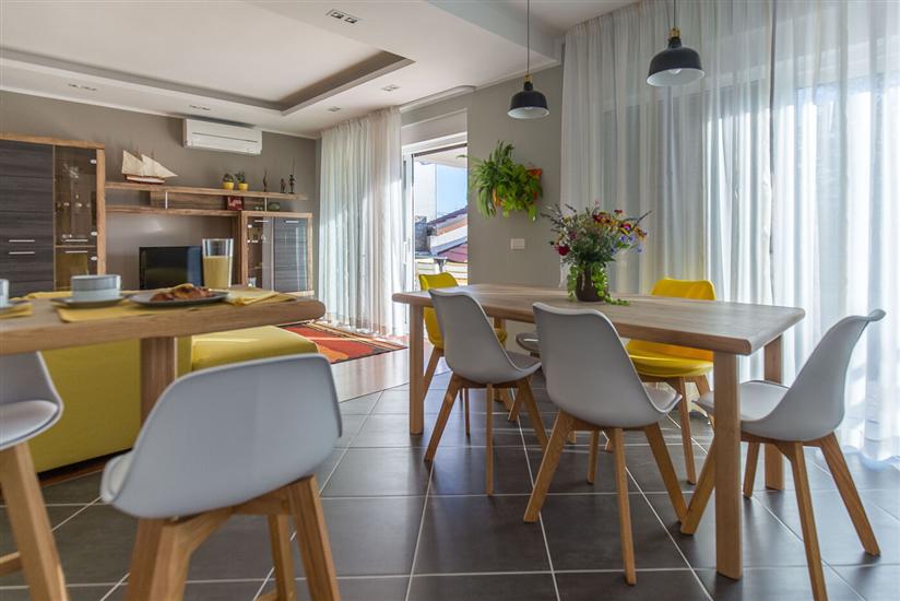 Apartment A1, for 6 persons