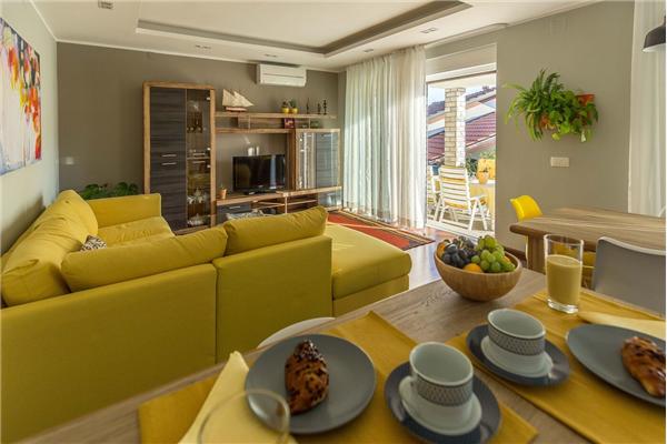 Apartment A1, for 6 persons