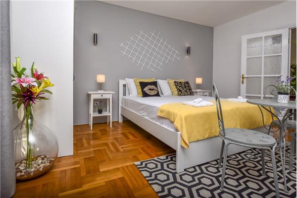 Apartment A1, for 7 persons