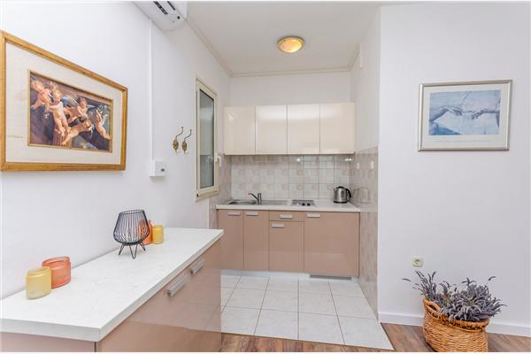 Apartment A1, for 5 persons