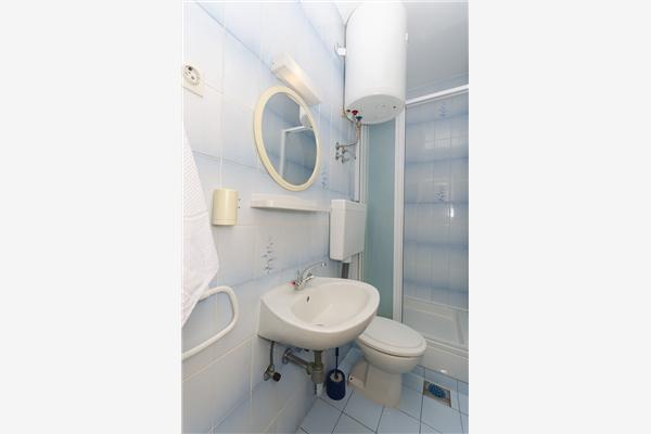 Room S2, for 2 persons