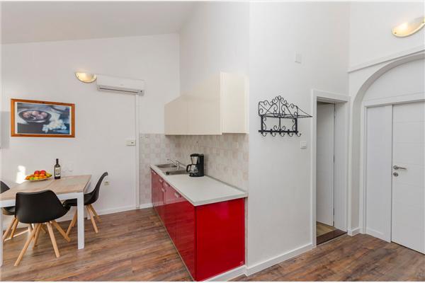 Apartment A4, for 5 persons