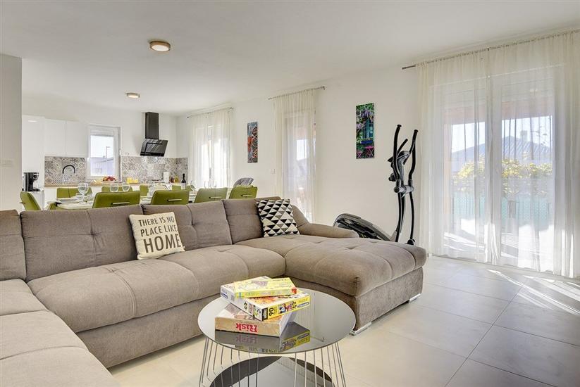 House K1, for 10 persons