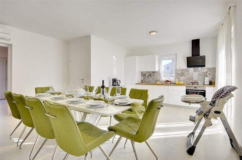 House K1, for 10 persons