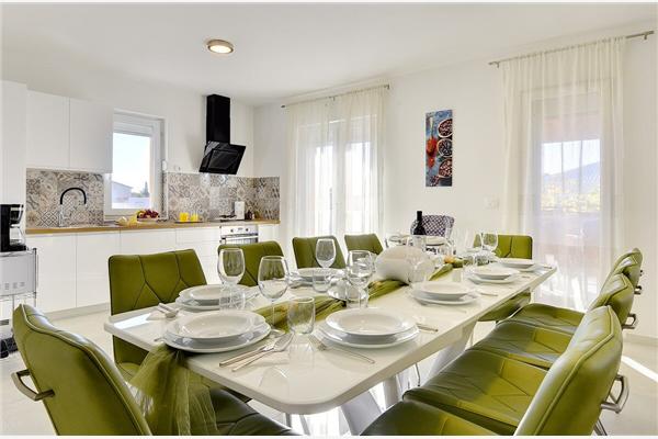 House K1, for 10 persons