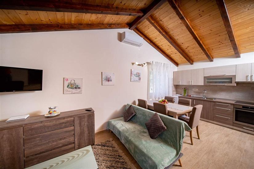 House K1, for 3 persons