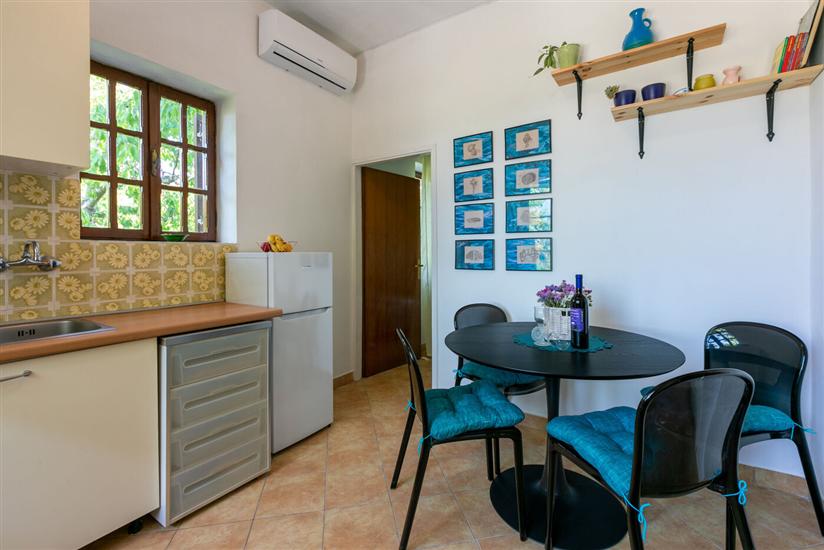 Apartment A1, for 3 persons