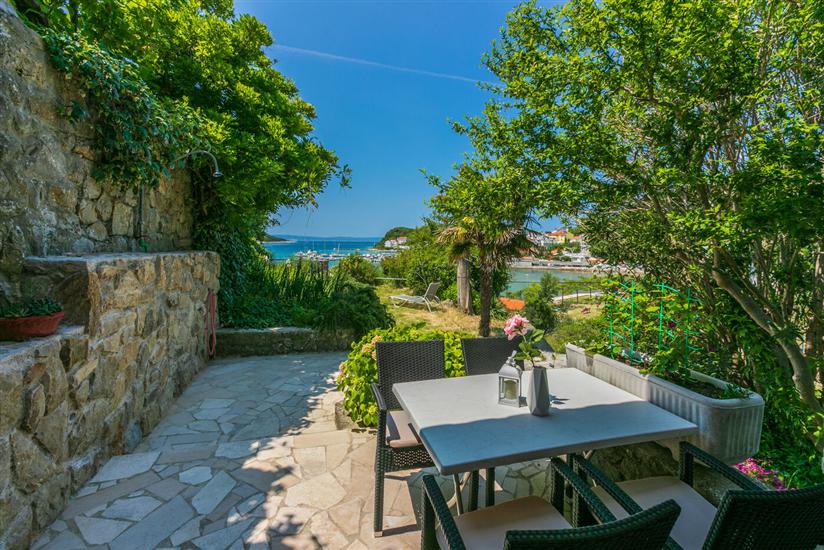 Apartment A1, for 3 persons