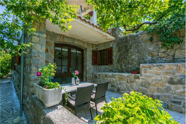 Apartment A1, for 3 persons