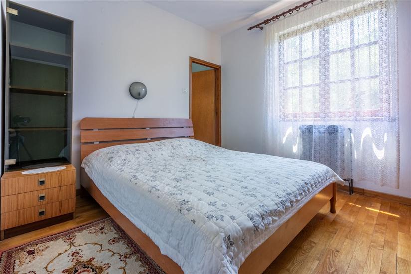 Apartment A2, for 6 persons