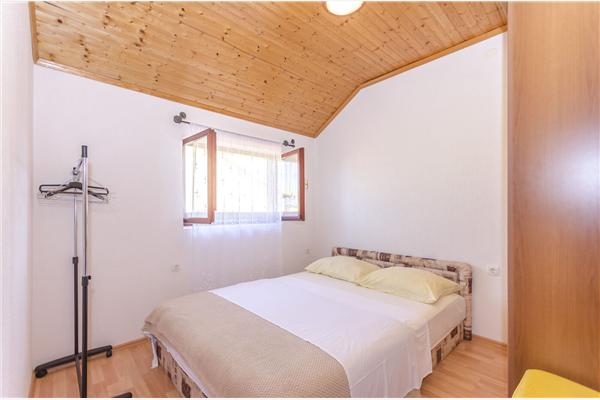 Apartment A2, for 3 persons