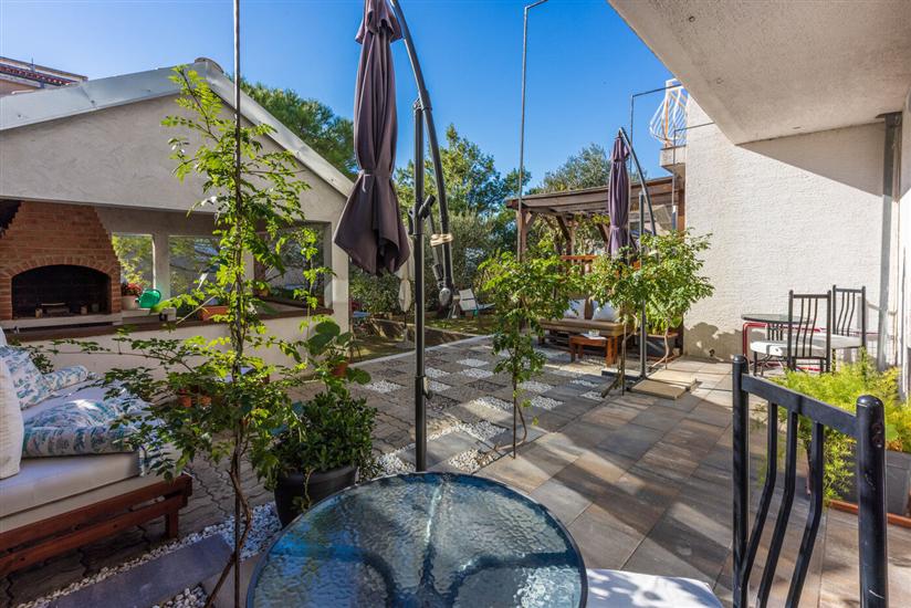 House K1, for 12 persons