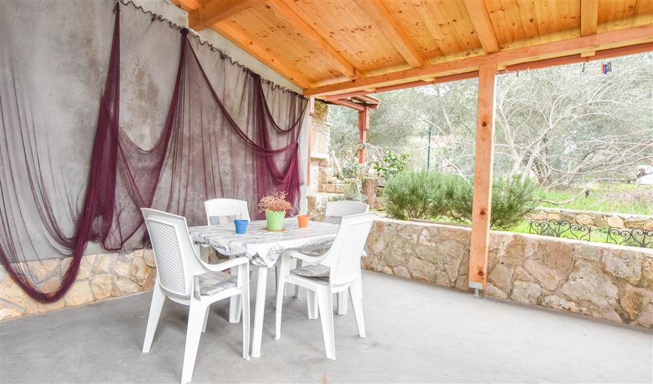 Apartment A1, for 5 persons