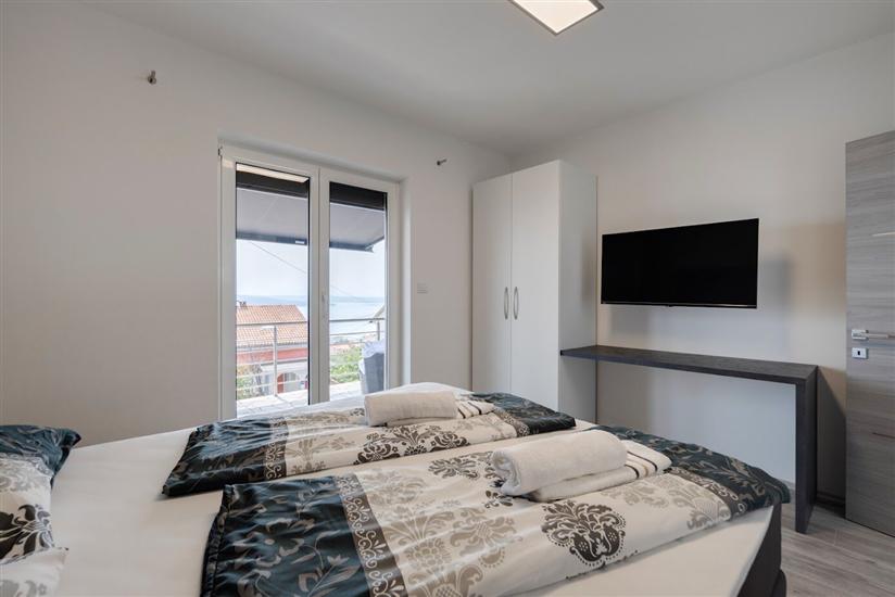 Apartment A5, for 8 persons