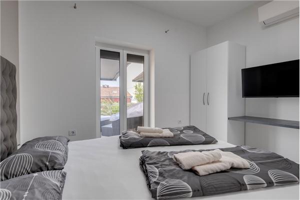 Apartment A4, for 8 persons