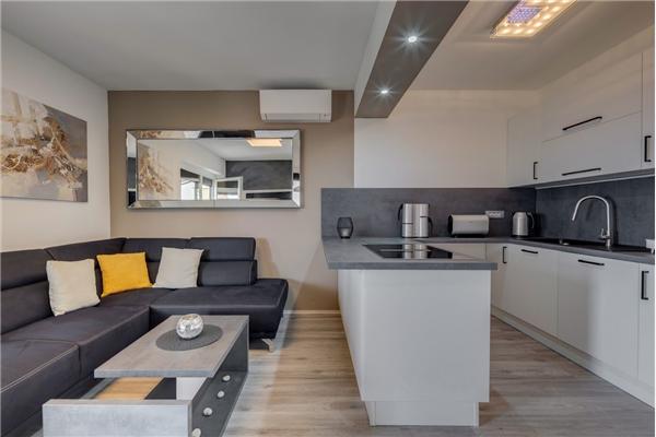 Apartment A4, for 8 persons