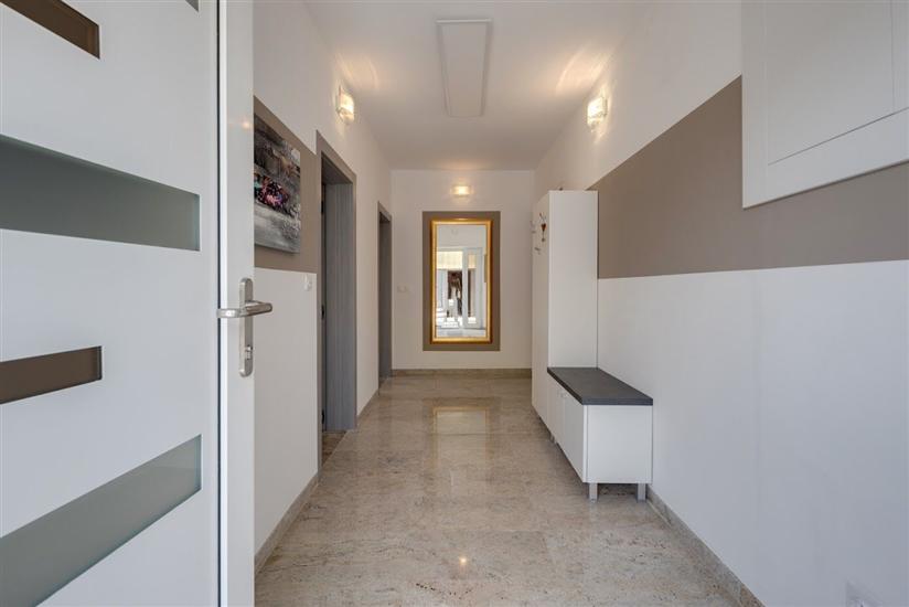 Apartment A4, for 8 persons