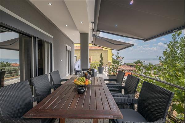 Apartment A4, for 8 persons