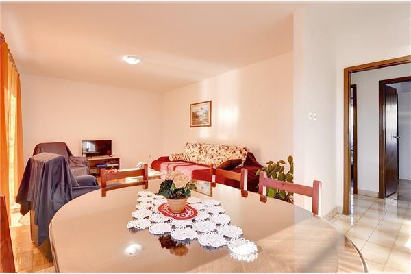 Apartment A1, for 6 persons