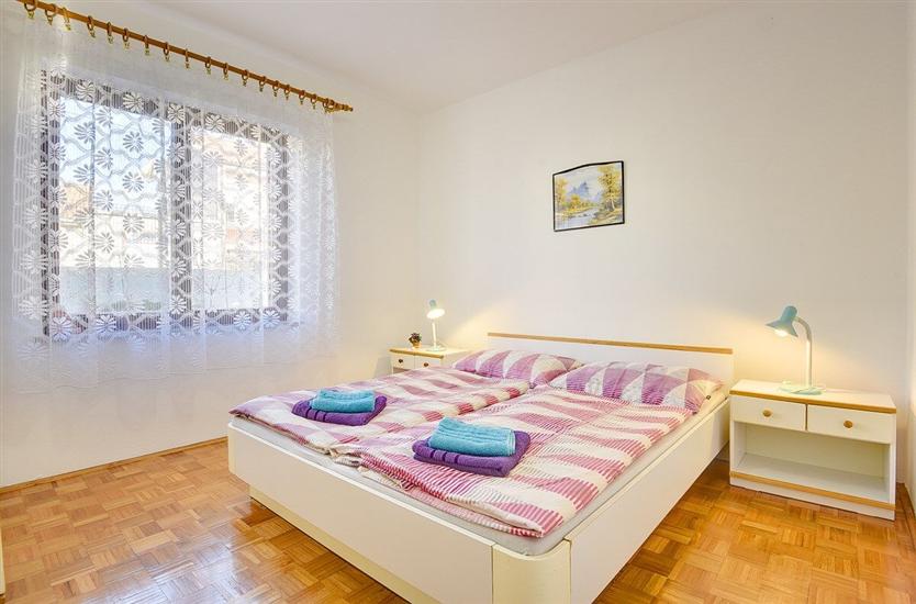 Apartment A1, for 6 persons