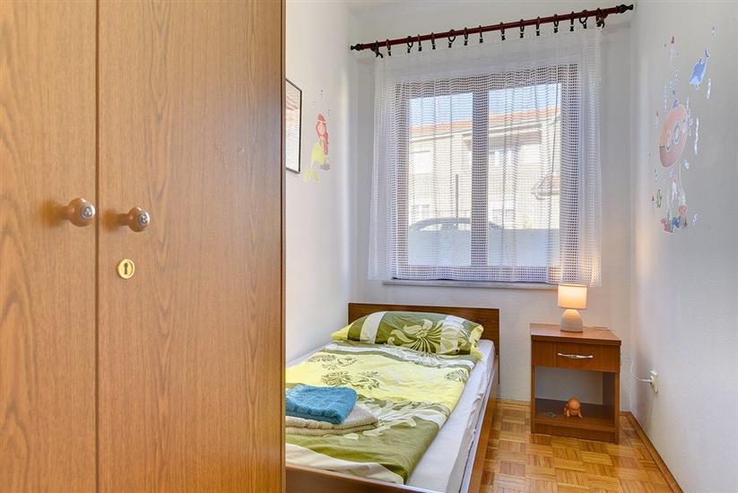 Apartment A1, for 6 persons
