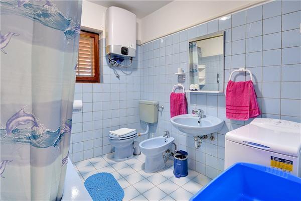 Apartment A1, for 6 persons