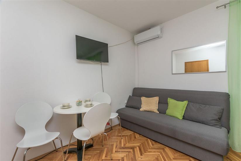 Apartment A1, for 3 persons