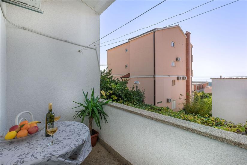 Apartment A1, for 3 persons