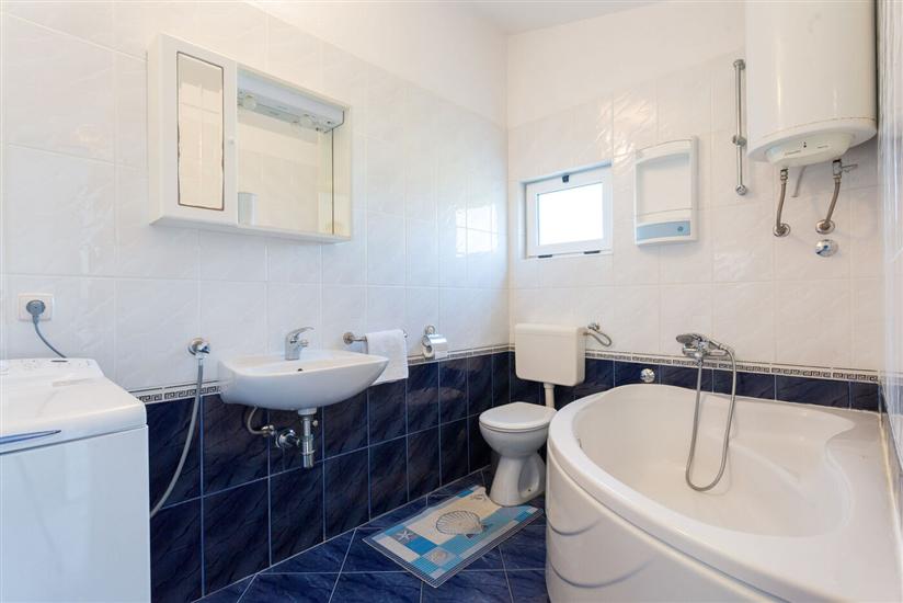 Apartment A1, for 4 persons