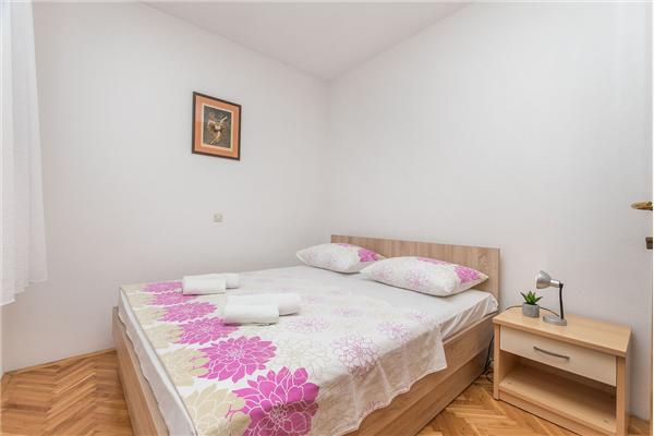 Apartment A1, for 6 persons