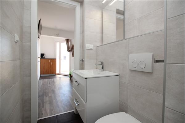 Room S3, for 2 persons