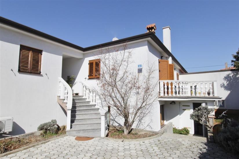 Apartment Apartment Katarina with sea view 2