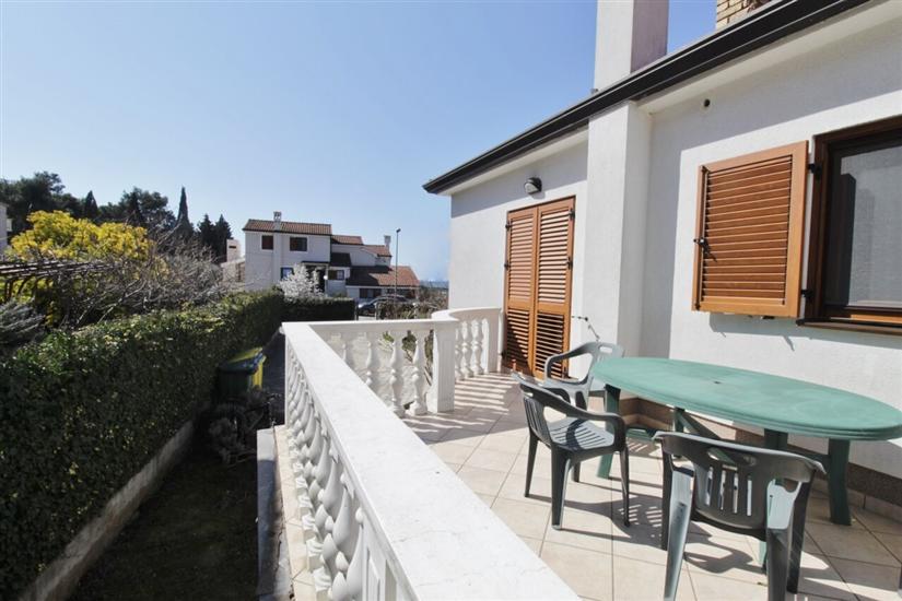 Apartment Apartment Katarina with sea view 2