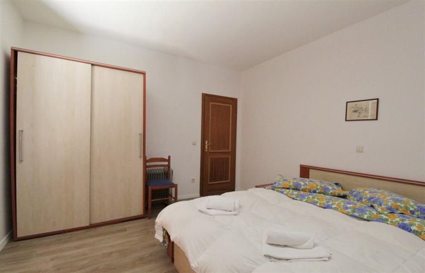 Apartment A1, for 3 persons