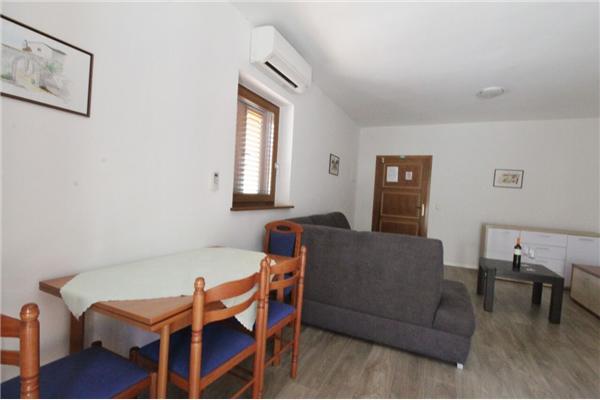 Apartment A1, for 3 persons