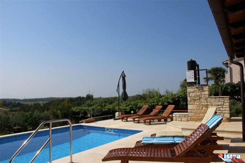 Apartments Natalia s bazenom