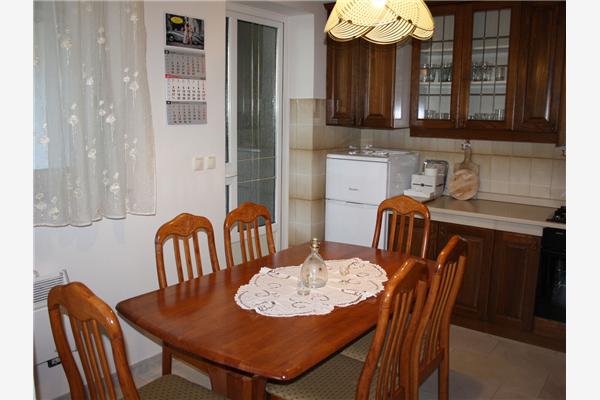 Apartment A2, for 4 persons