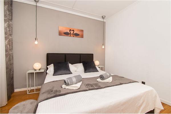 Apartment A1, for 5 persons