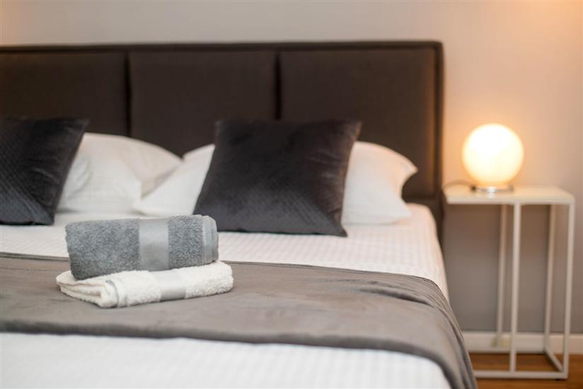 Apartment A1, for 5 persons