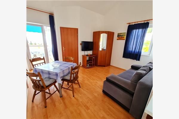 Apartment A2, for 4 persons