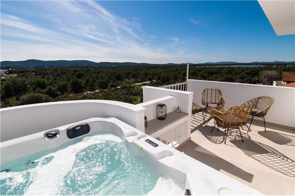 Apartment A1, for 4 persons