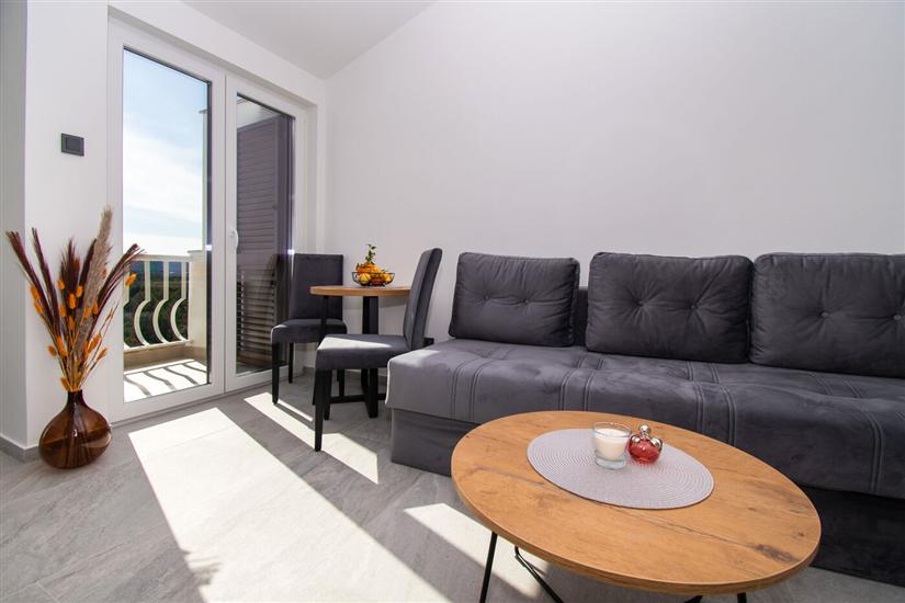 Apartment A2, for 3 persons