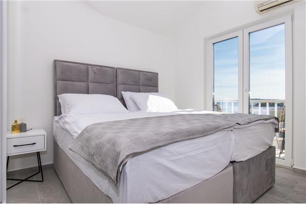 Apartment A2, for 3 persons