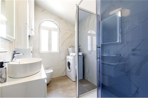 House K1, for 8 persons