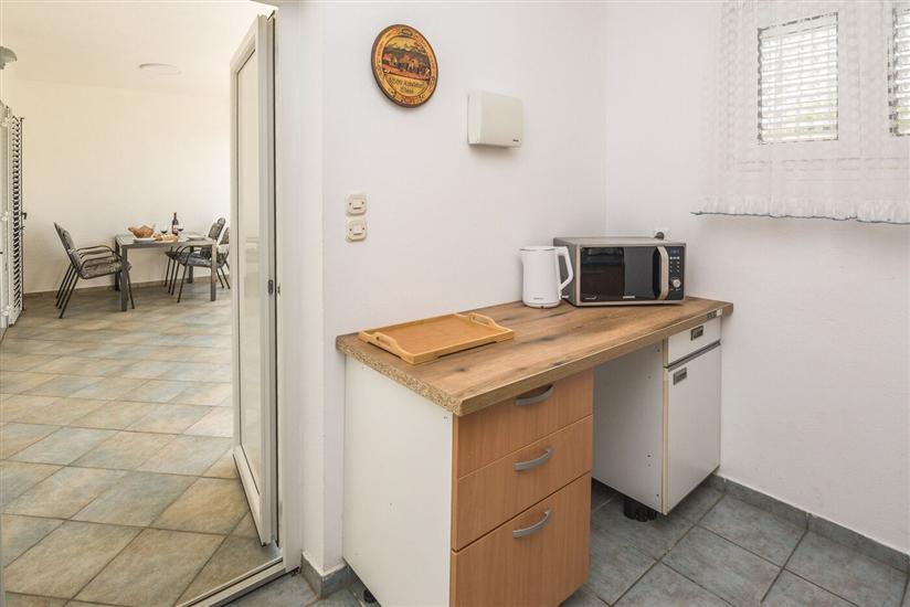 Apartment A1, for 6 persons