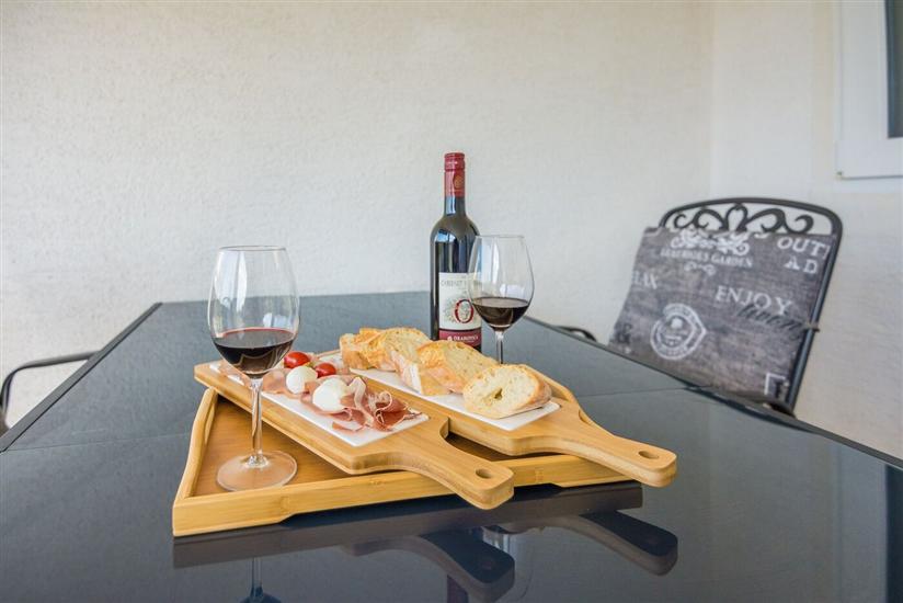 Apartment A2, for 4 persons