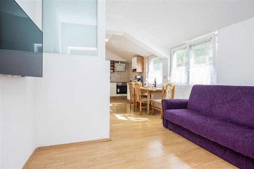 Apartment A4, for 4 persons