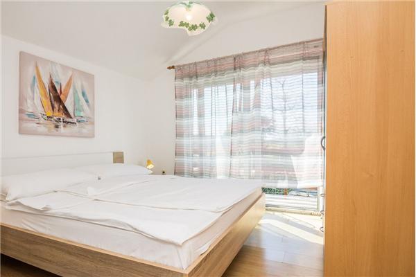 Apartment A4, for 4 persons