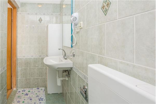 Apartment A4, for 4 persons